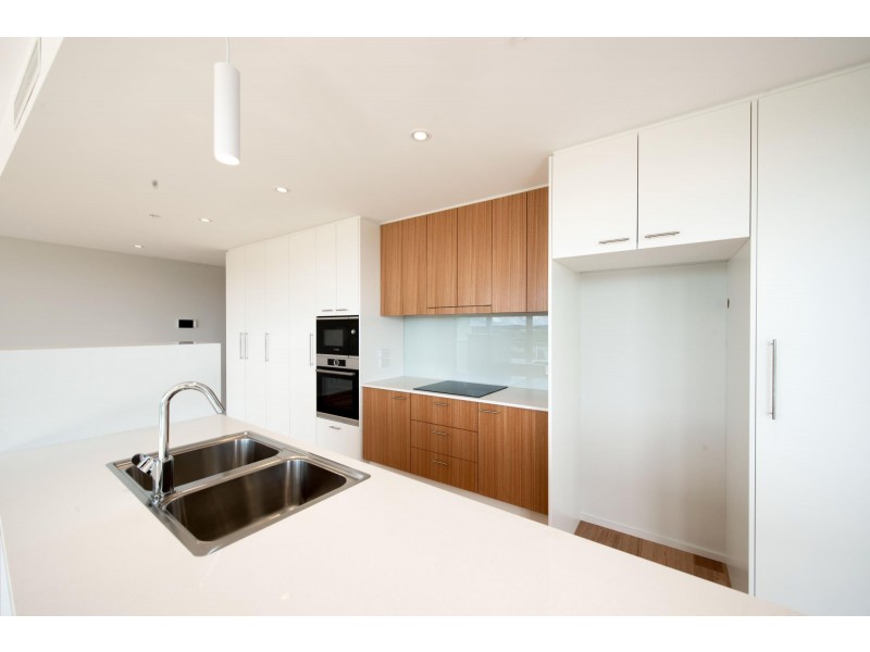 807/102 Swain Street, Gungahlin ACT 2912