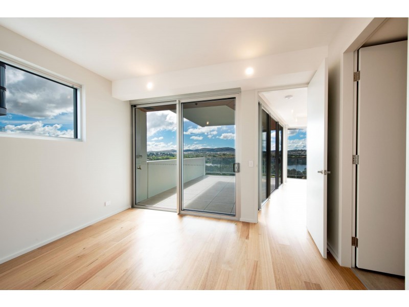 807/102 Swain Street, Gungahlin ACT 2912