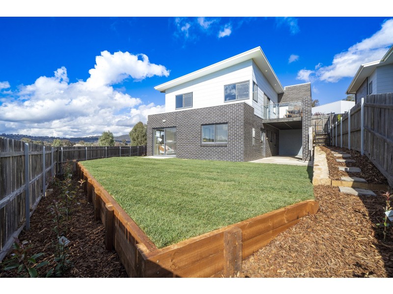 6/42 Adder Street, Harrison ACT 2914