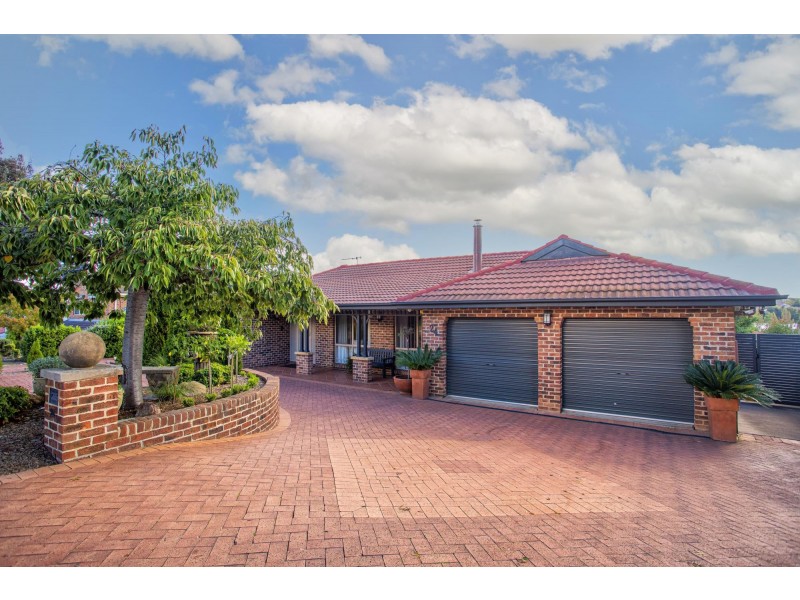 24 Brinkley Circuit, Palmerston ACT 2913