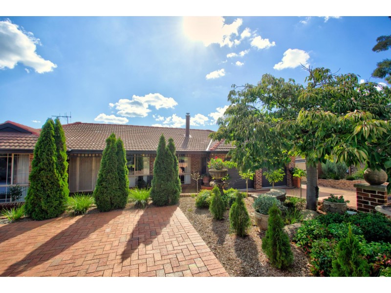 24 Brinkley Circuit, Palmerston ACT 2913