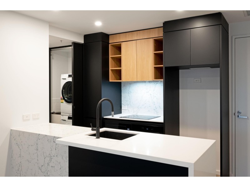 8/20 Allara Street, City ACT 2601