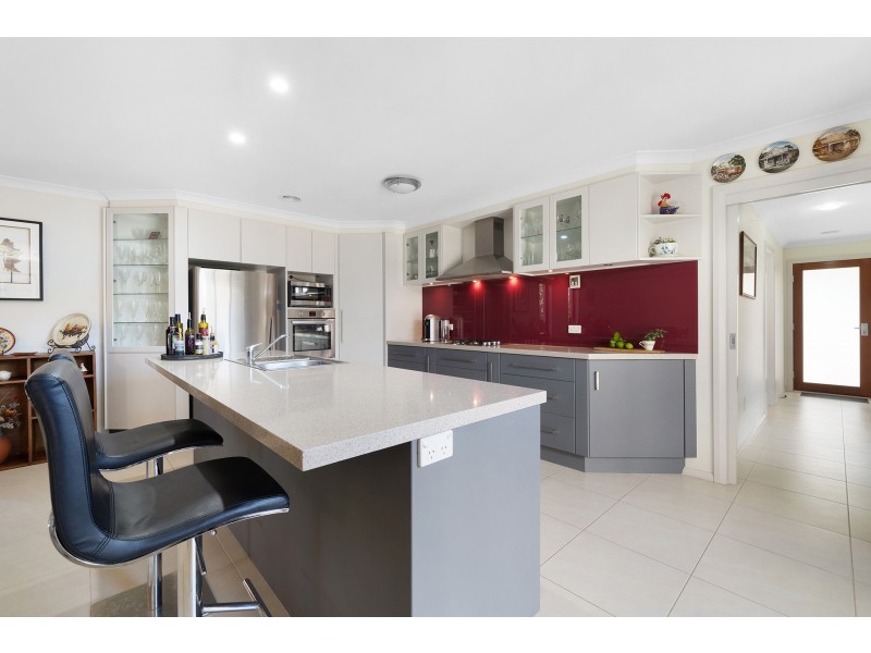 12 Donald Horne Circuit, Franklin ACT 2913