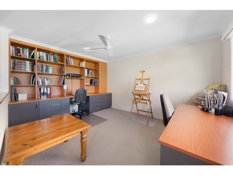 12 Donald Horne Circuit, Franklin ACT 2913