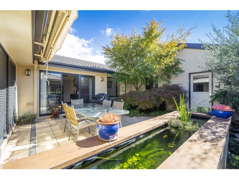 12 Donald Horne Circuit, Franklin ACT 2913