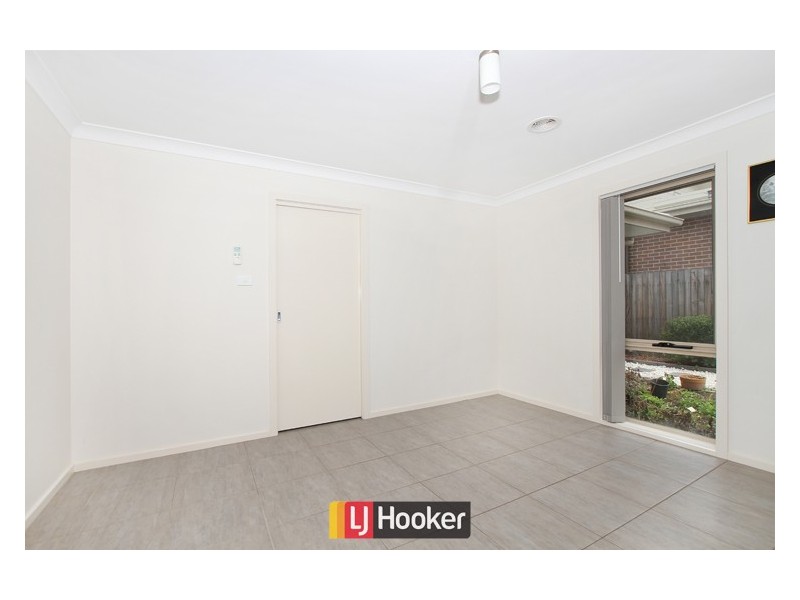 20 Ivy Kent Street, Forde ACT 2914
