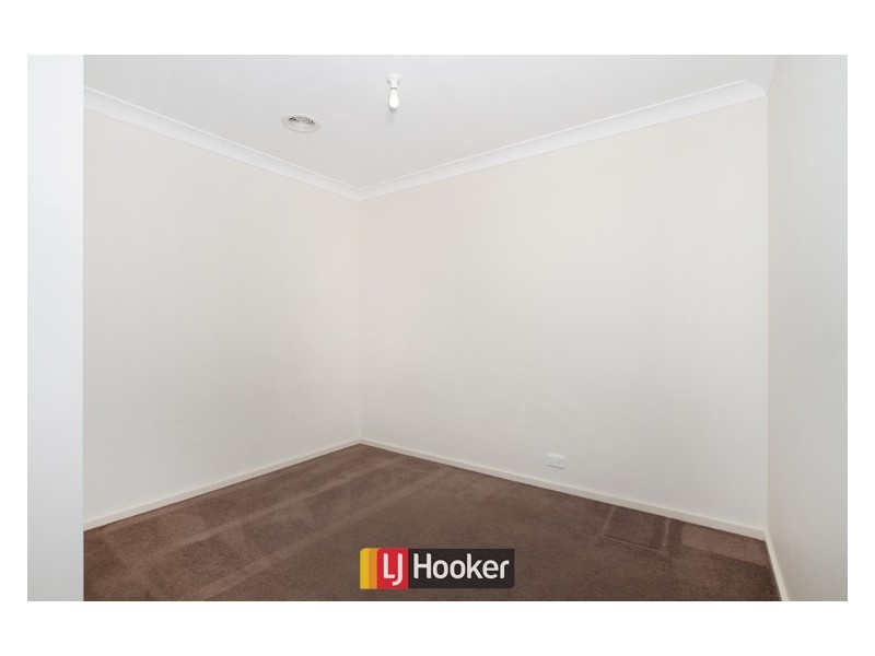 20 Ivy Kent Street, Forde ACT 2914