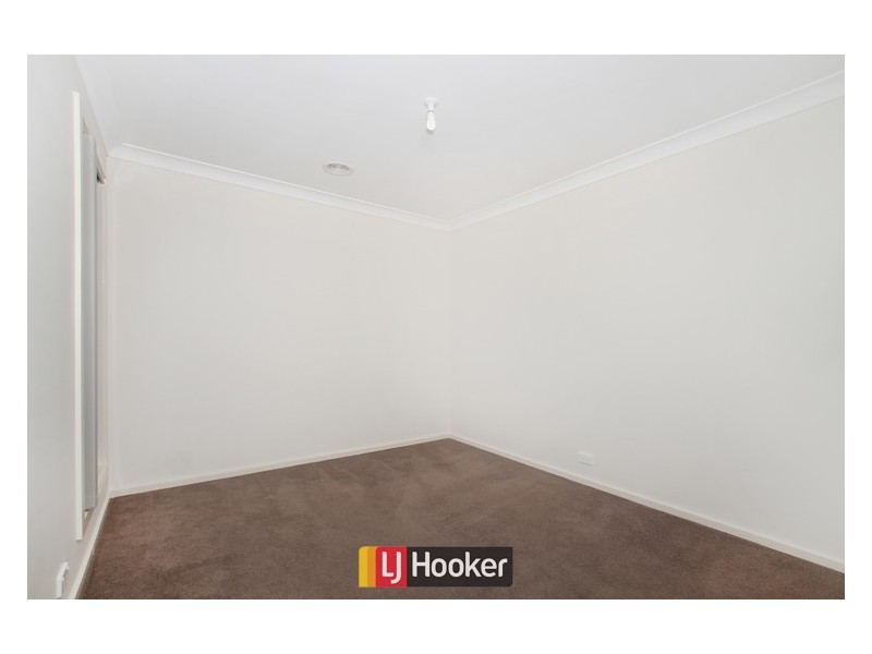 20 Ivy Kent Street, Forde ACT 2914