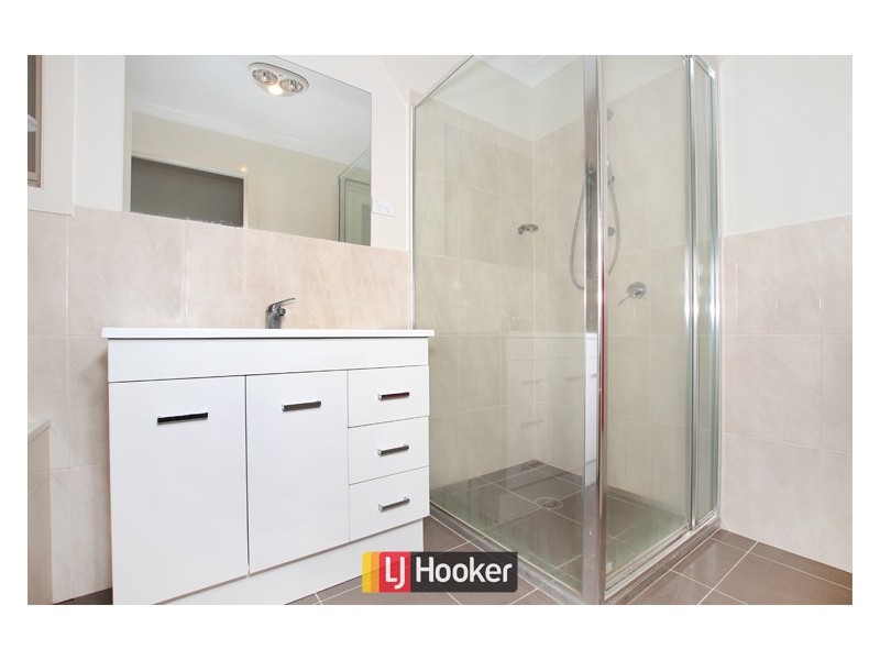 20 Ivy Kent Street, Forde ACT 2914