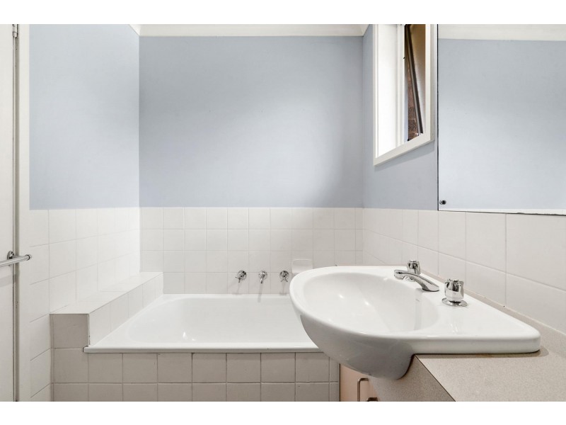 21 Lambert Street, Lyneham ACT 2602