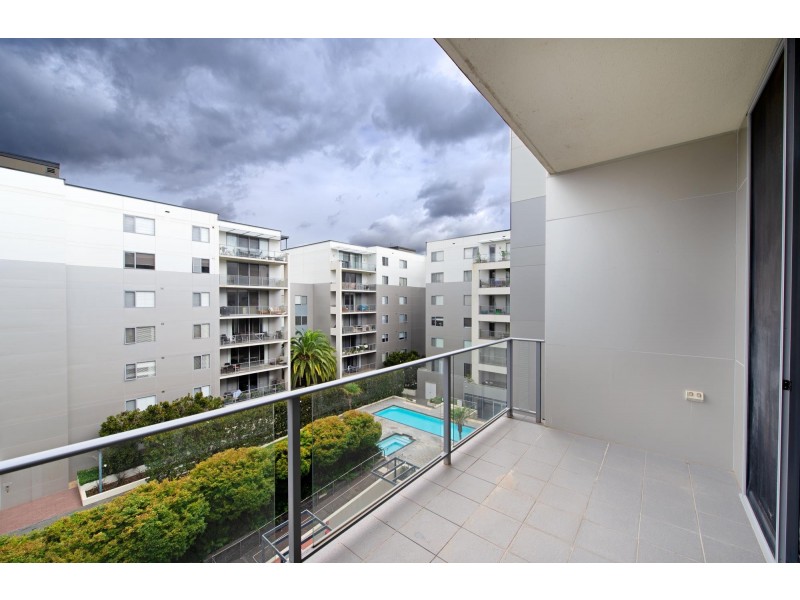 172/15 Coranderrk Street, City ACT 2601