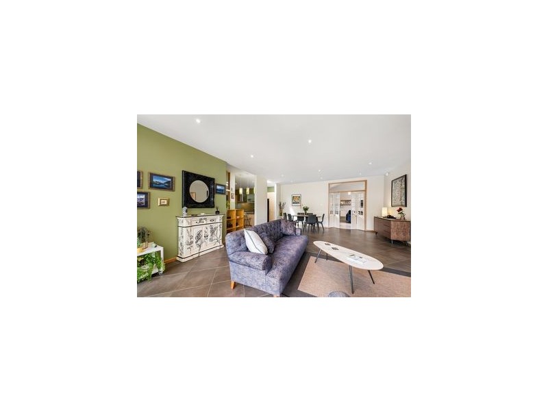 21 De Burgh Street, Lyneham ACT 2602