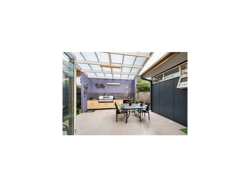 21 De Burgh Street, Lyneham ACT 2602