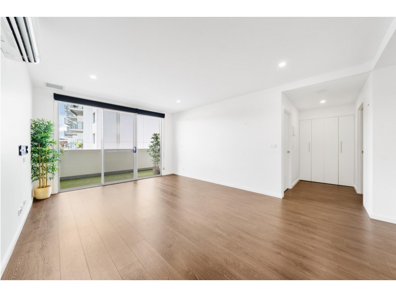 20/2 Manning Clark Crescent, Franklin ACT 2913