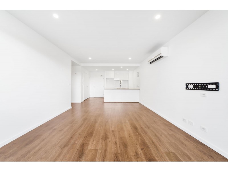 20/2 Manning Clark Crescent, Franklin ACT 2913