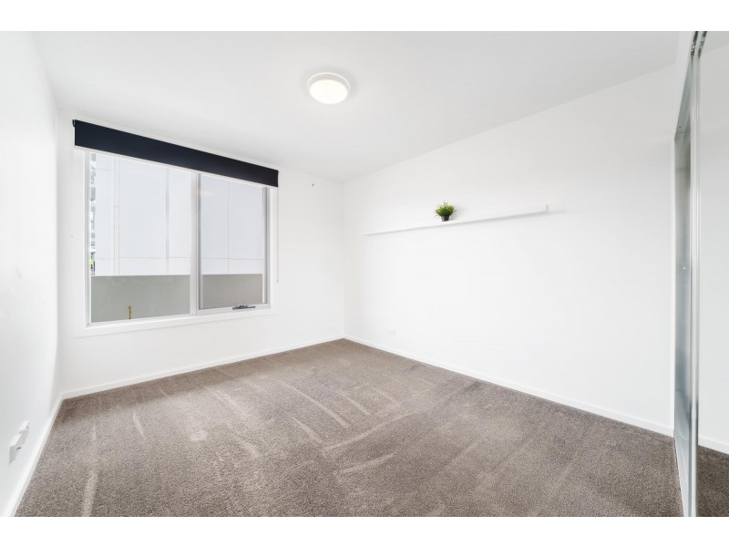 20/2 Manning Clark Crescent, Franklin ACT 2913