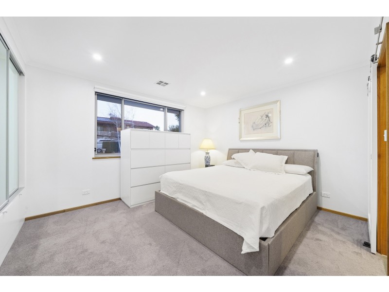 8 Macalpine Close, Mckellar ACT 2617