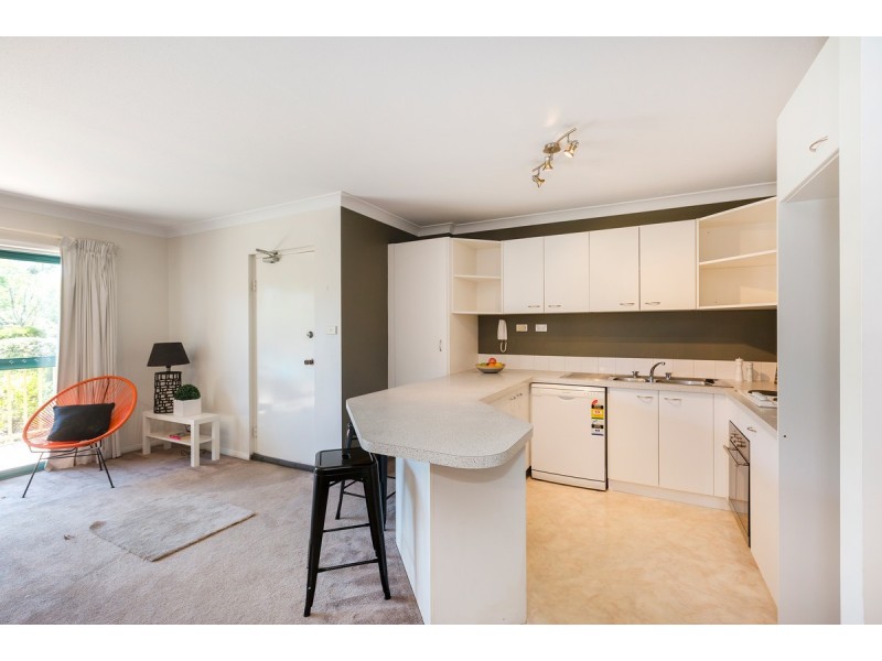 38/53 McMillan Crescent, Griffith ACT 2603
