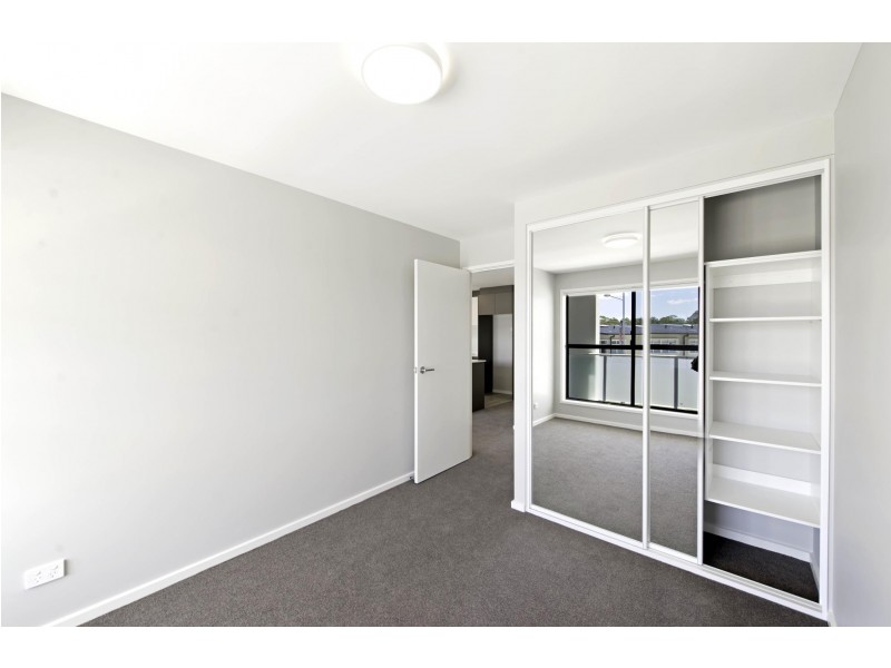 218/12 Limburg Way, Greenway ACT 2900