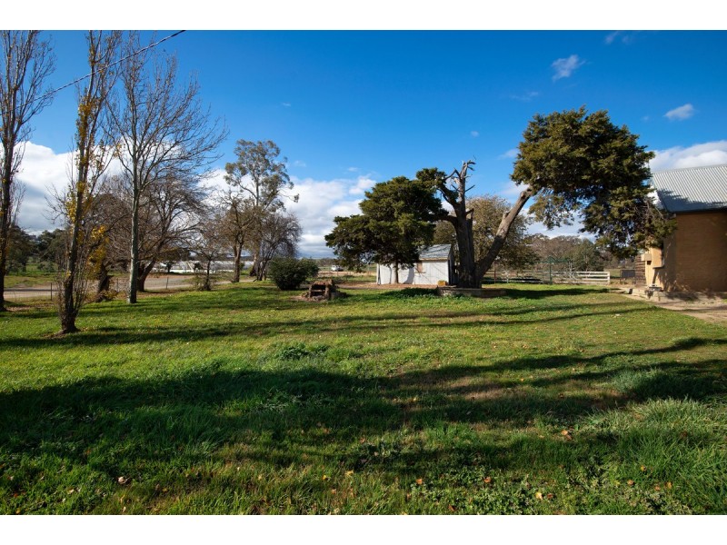 76 Avonley Road, Majura ACT 2609