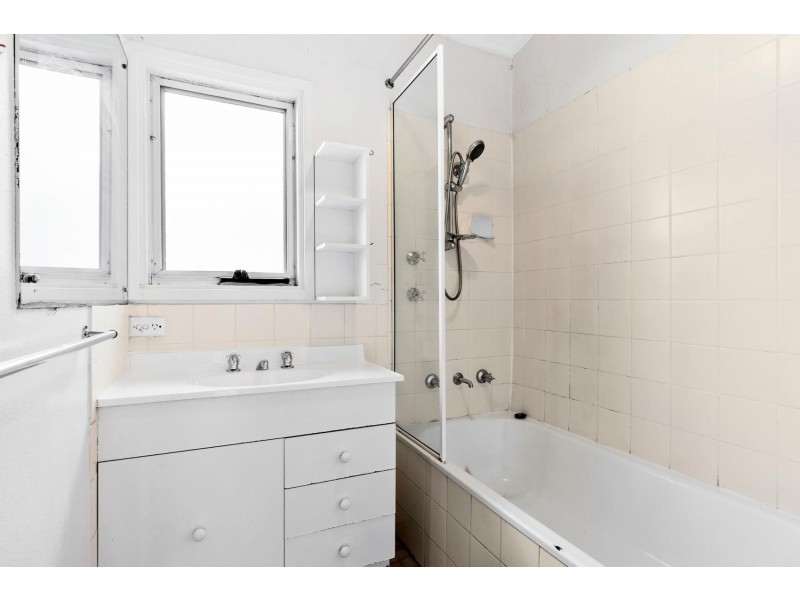 20 Wattle Street, Lyneham ACT 2602