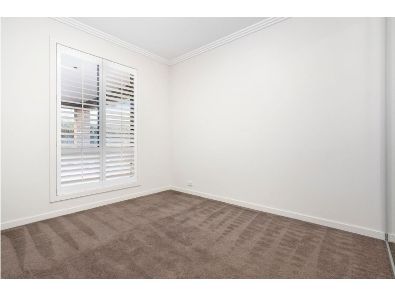 10 Flagstone Street, Harrison ACT 2914
