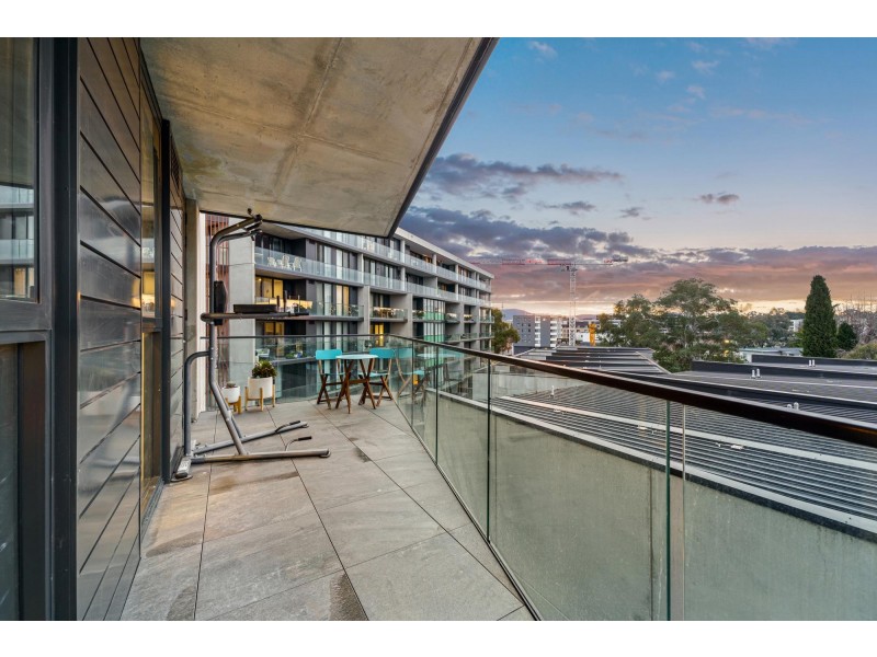 106/81 Constitution Avenue, Campbell ACT 2612