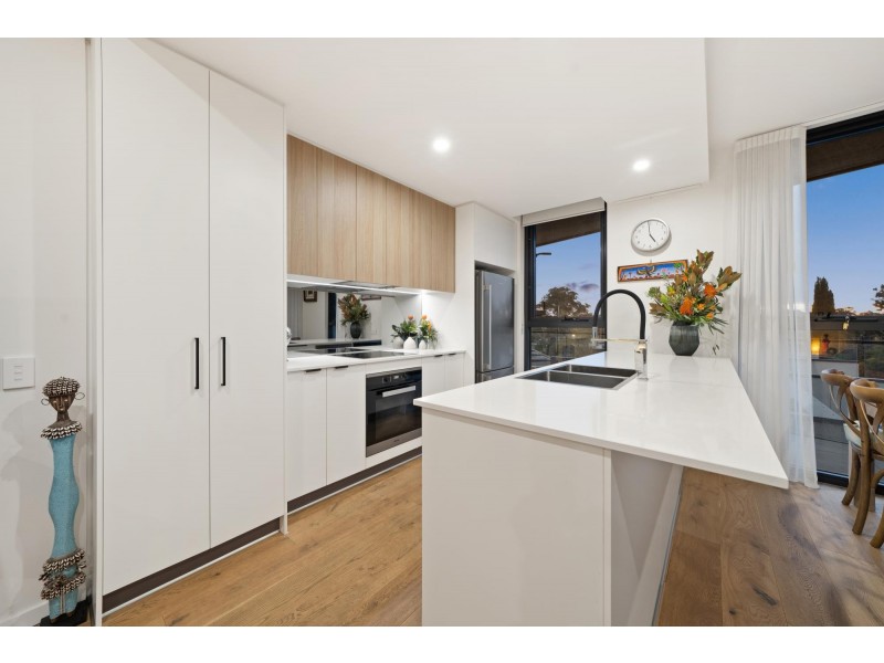 106/81 Constitution Avenue, Campbell ACT 2612