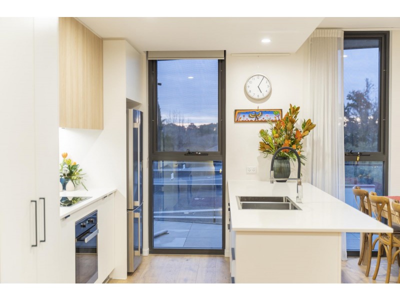 106/81 Constitution Avenue, Campbell ACT 2612