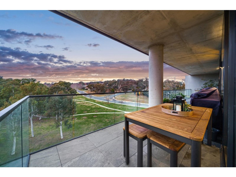 106/81 Constitution Avenue, Campbell ACT 2612