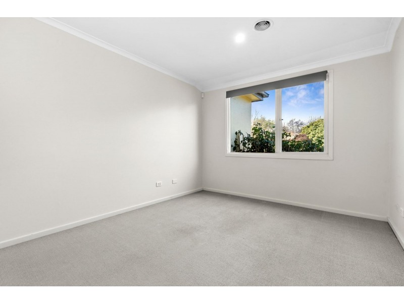 9 Moncrieff Street, Dickson ACT 2602