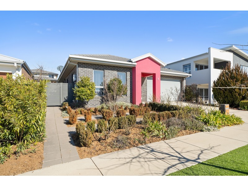 7 Philip Hodgins Street, Wright NSW 2611