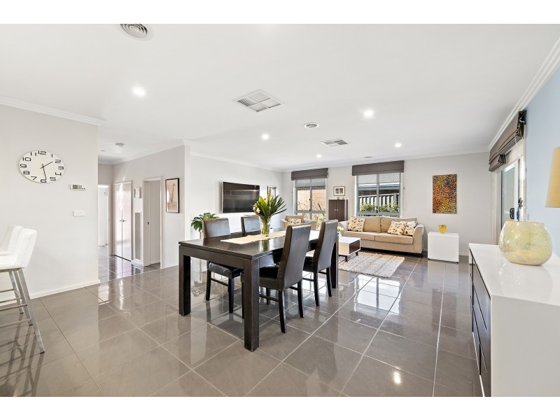 7 Philip Hodgins Street, Wright NSW 2611