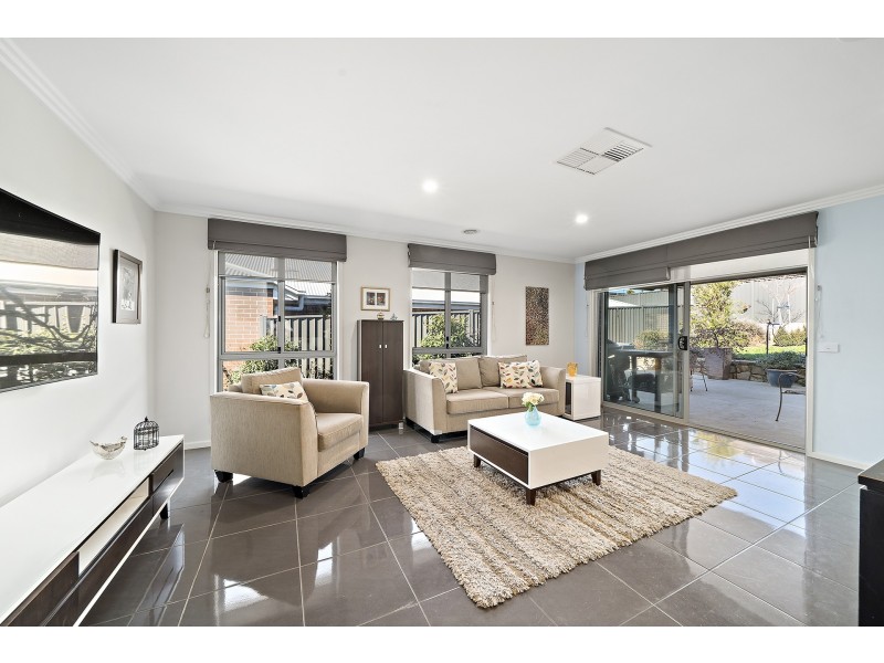 7 Philip Hodgins Street, Wright NSW 2611