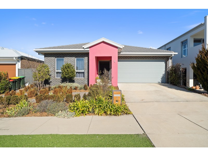 7 Philip Hodgins Street, Wright NSW 2611