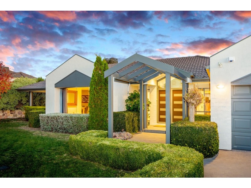 27 Oldershaw Court, Nicholls ACT 2913