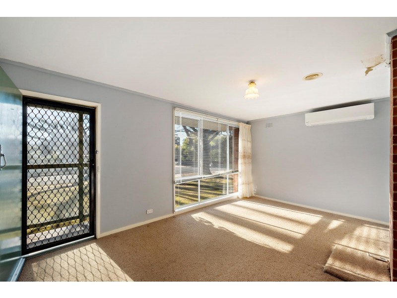 6 Edkins Street, Downer ACT 2602