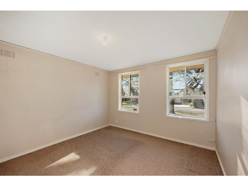 6 Edkins Street, Downer ACT 2602