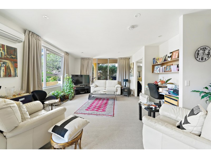 17/98-100 Corinna Street, Phillip ACT 2606