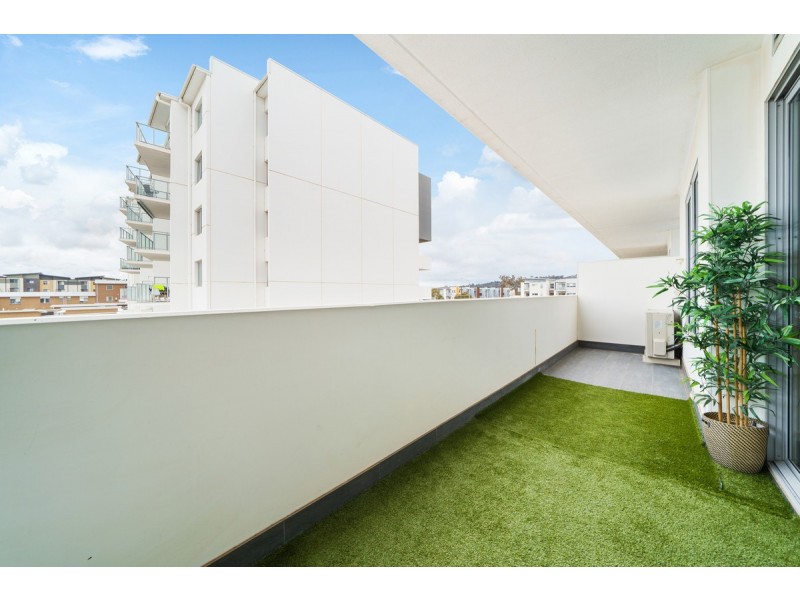 20/2 Manning Clark Crescent, Franklin ACT 2913