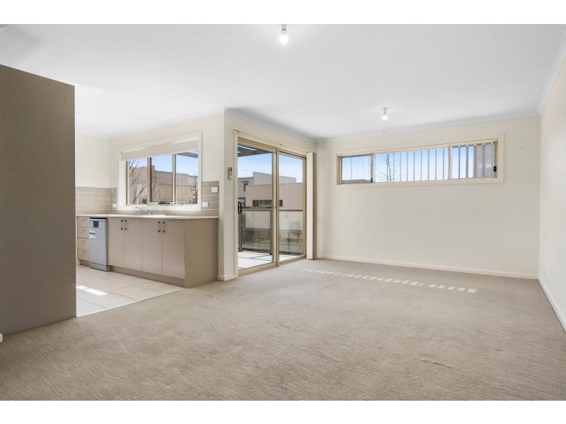 74/64 Kings Canyon Street, Harrison ACT 2914
