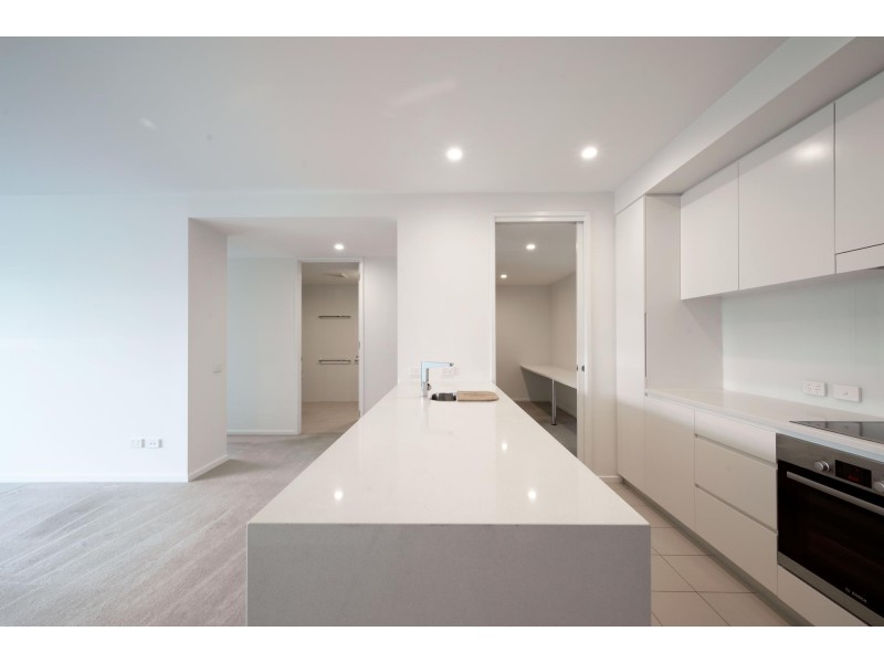 211/50 Eastlake Parade, Kingston ACT 2604