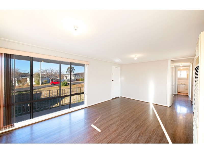 5 Waterhouse Street, Curtin ACT 2605