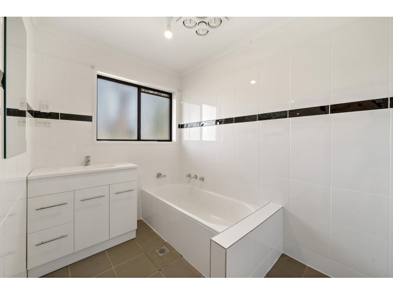 8 Skertchly Place, Florey ACT 2615