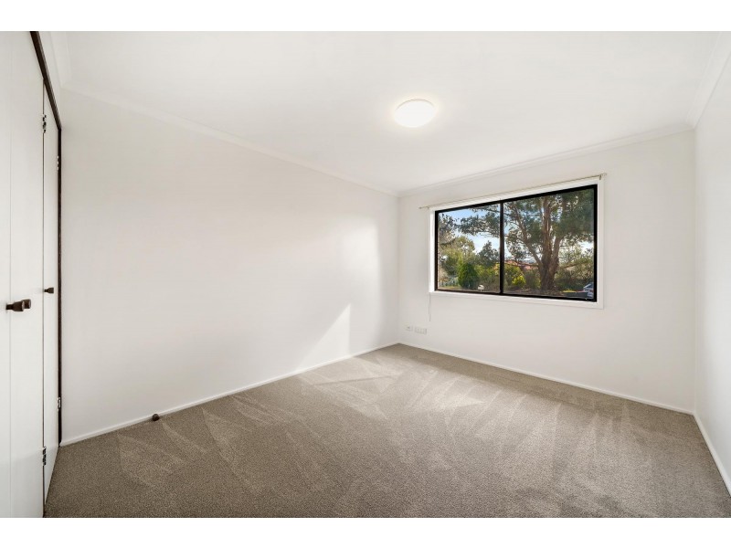 8 Skertchly Place, Florey ACT 2615