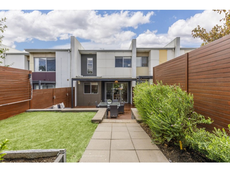 10 Chance Street, Crace ACT 2911