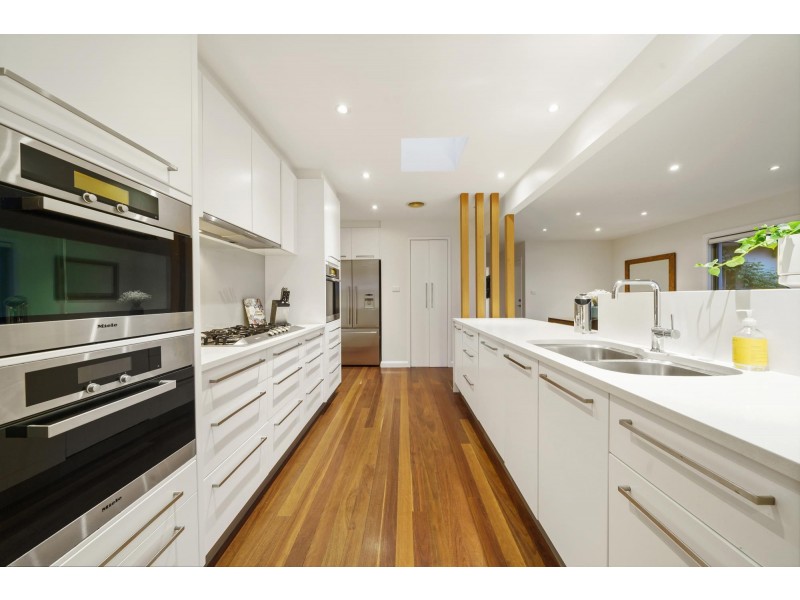 6 Brid Place, Lyons ACT 2606