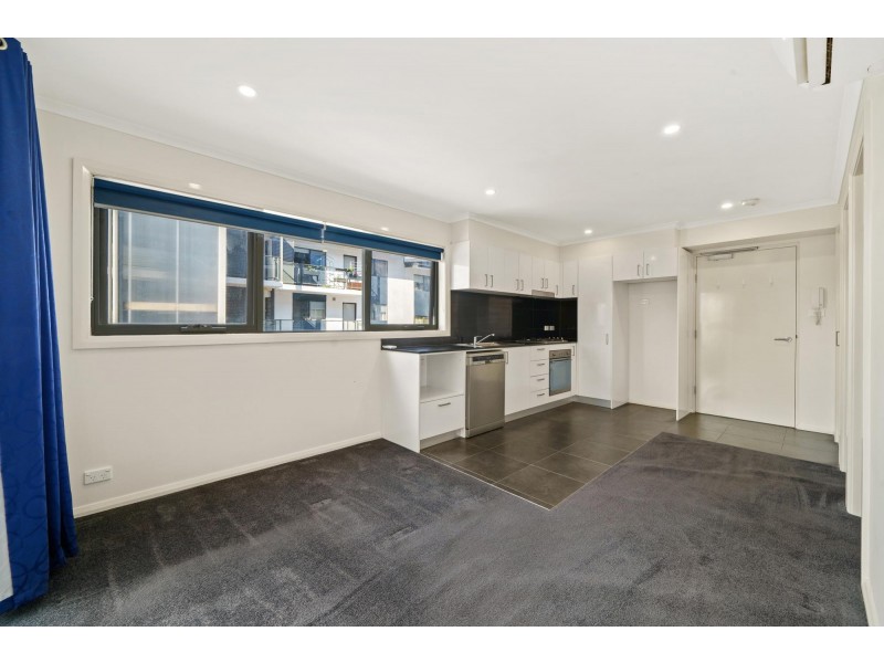 18/60 John Gorton Drive, Coombs NSW 2611