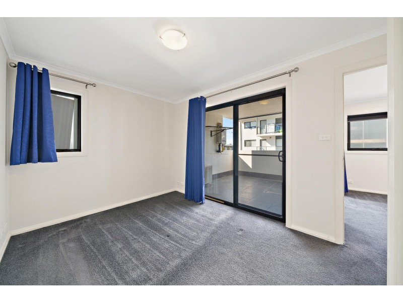 18/60 John Gorton Drive, Coombs NSW 2611