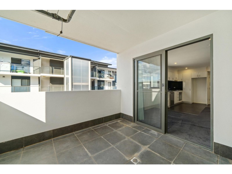 18/60 John Gorton Drive, Coombs NSW 2611